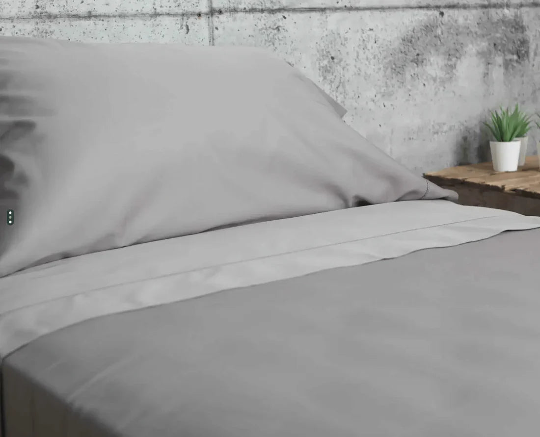 ( Fait au Québec ) Housse de couette KALYA( polyester / rayonne bambou , 180 fils ) Housse de couette ,disponible chez Literie-Déco et moi