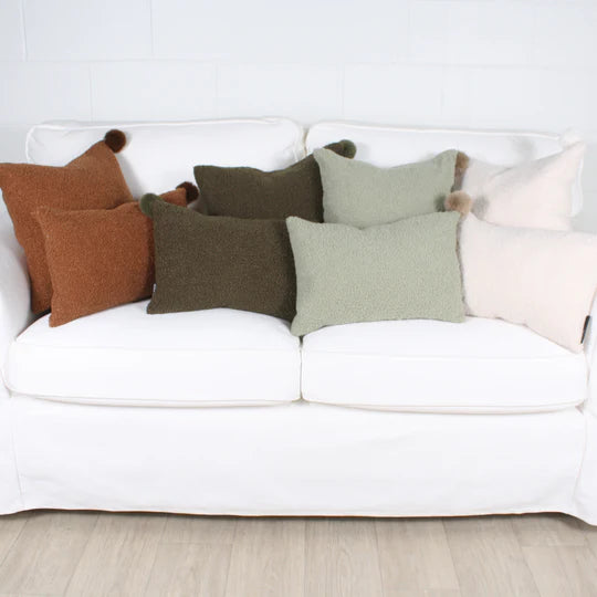 ( Fait au Québec ) - Coussin TEDDY ( 2 formats disponibles) Coussins ,disponible chez Literie-Déco et moi