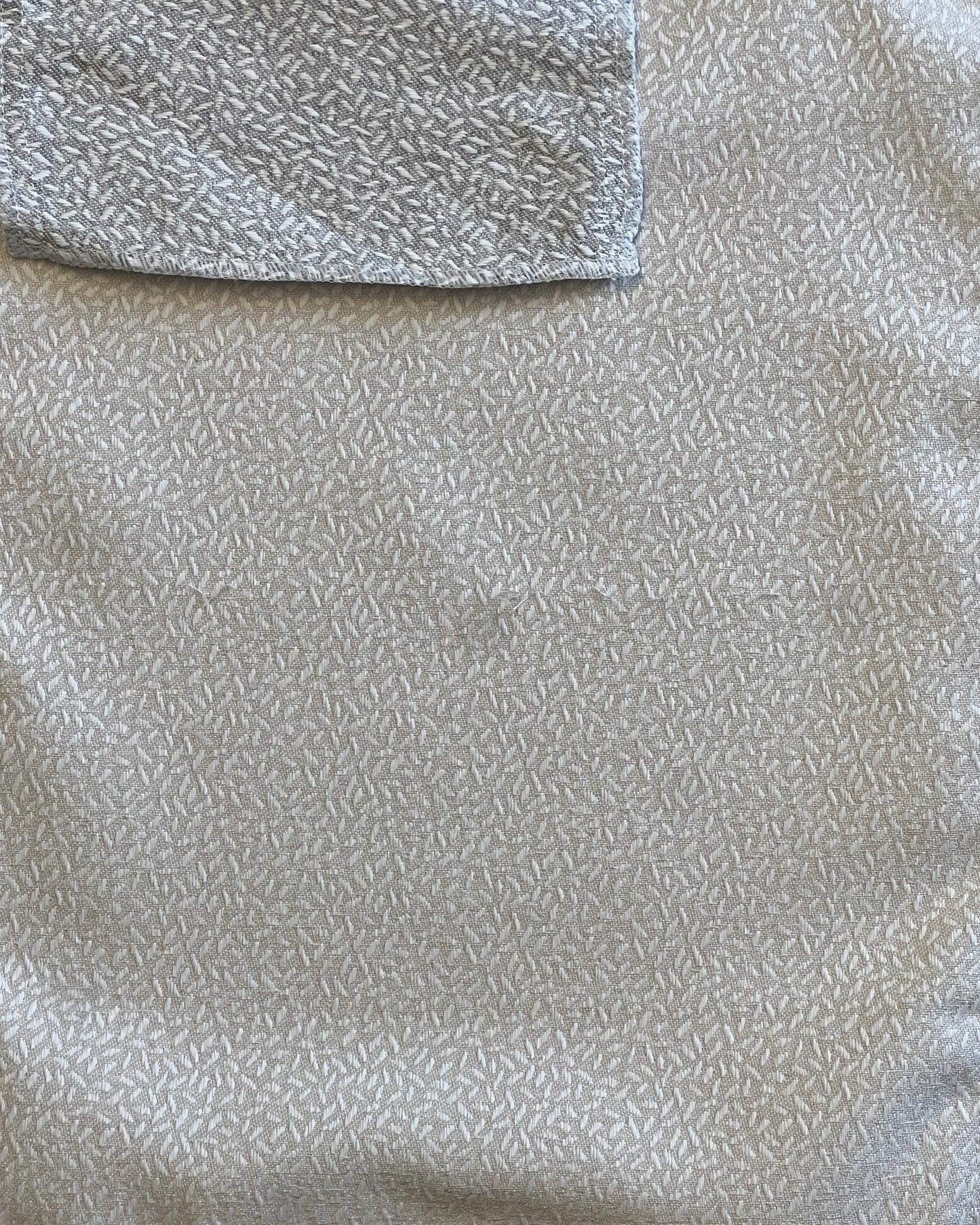 FAIT AU QUÉBEC-Ensemble housse de couette BRAD ( Gris ou ivoire ) Housse de couette ,disponible chez Literie-Déco et moi