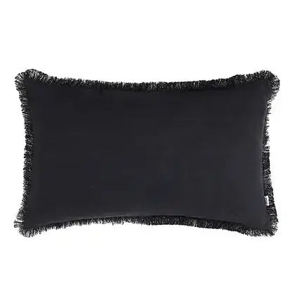 Coussin noir LINEN ( 12'' X 20'') ou (20'' x 20'') coussins ,disponible chez Literie-Déco et moi
