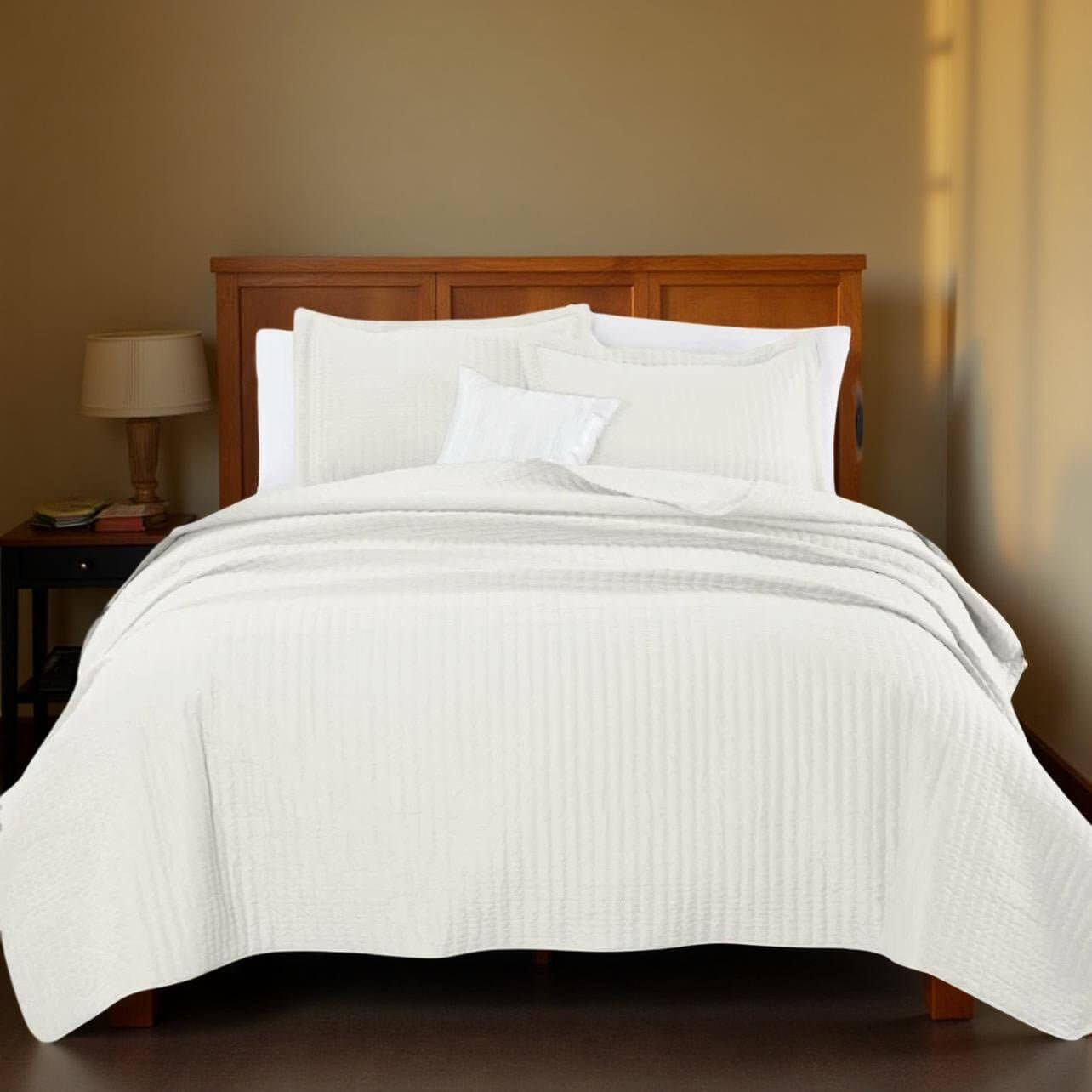 Ensemble de courtepointe GAUFRÉE (Ivoire) de Literie-Deco & moi – PRODUIT de qualité chez Literie & Déco et Moi