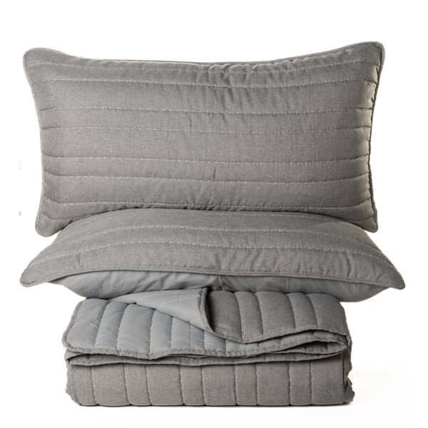 Ensemble de courtepointe piquée gris Dumpling - Par Brunelli - Literie - Déco et moi
