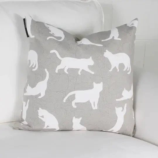 ( Fait au Québec ) - Coussin KITTY - Literie - Déco et moi