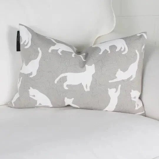 ( Fait au Québec ) - Coussin KITTY - Literie - Déco et moi