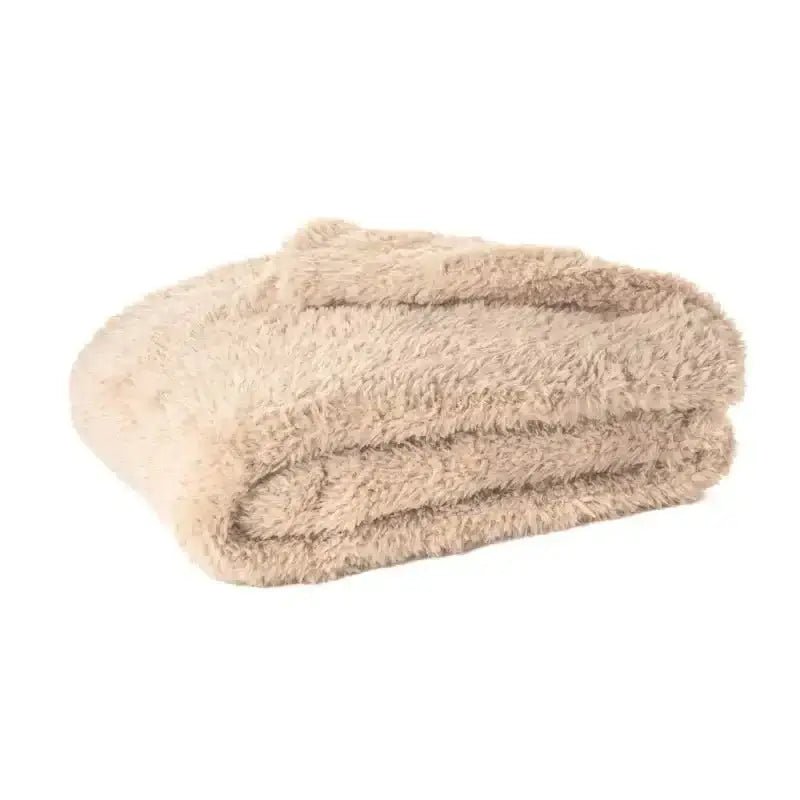 Jeté en fausse fourrure moka Beverly- Par Brunelli de Brunelli – PRODUIT de qualité chez Literie & Déco et Moi