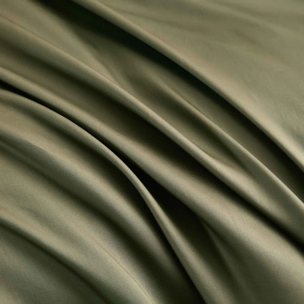Housse de couette en coton PIMA ( 400 fils )- Vert Mousse Housse de couette ,disponible chez Literie-Déco et moi