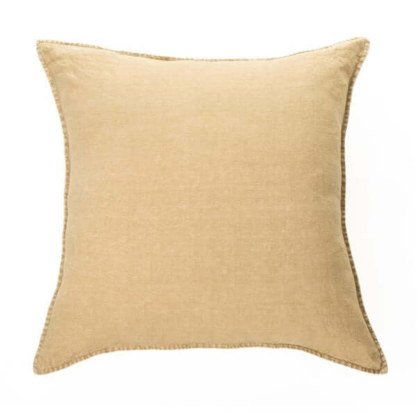 Oreiller européen en lin sable LINEN STONE WASH (25'' X25'')- Par Brunelli coussins ,disponible chez Literie-Déco et moi
