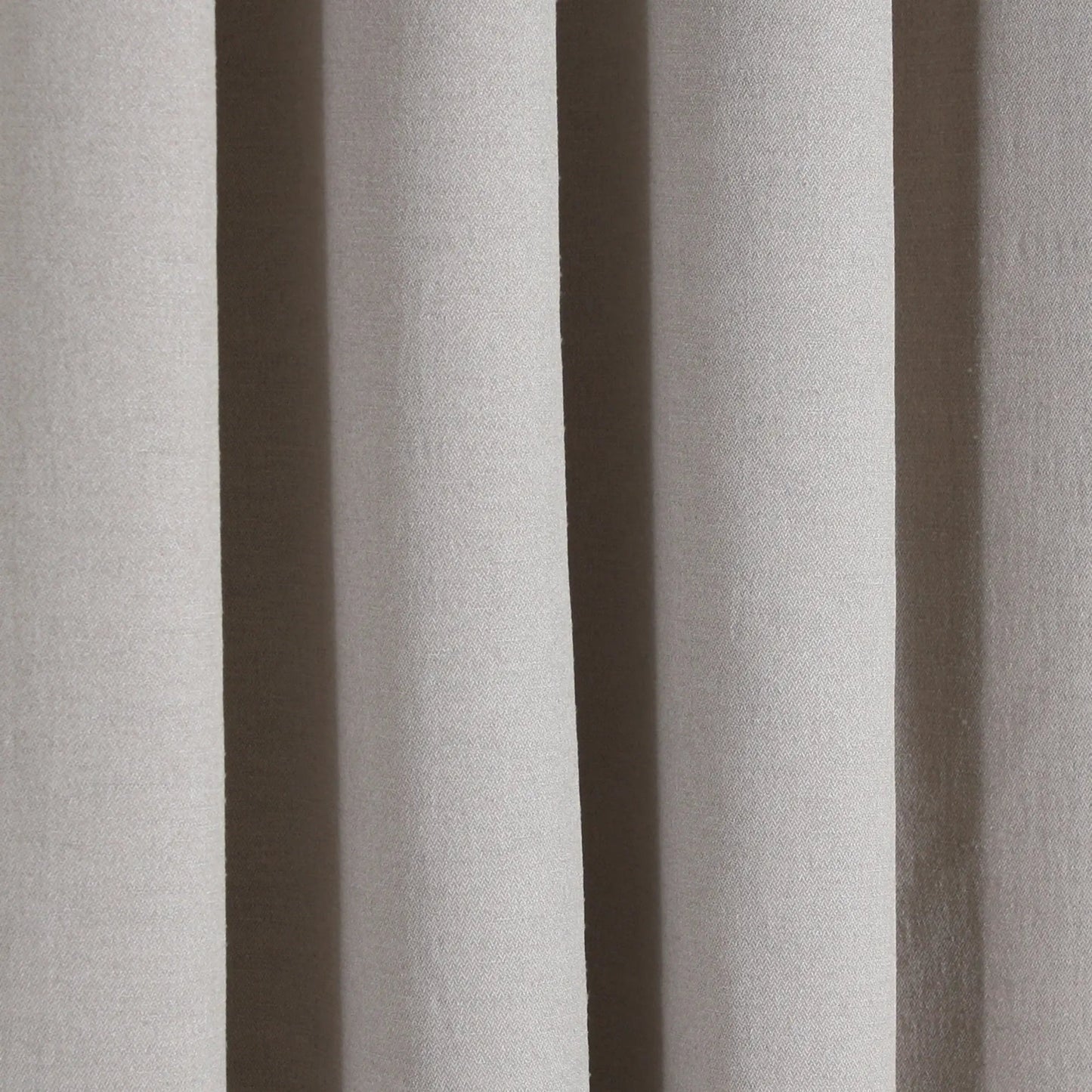 Rideau opaque SHERBROOKE ( Taupe) rideau ,disponible chez Literie-Déco et moi