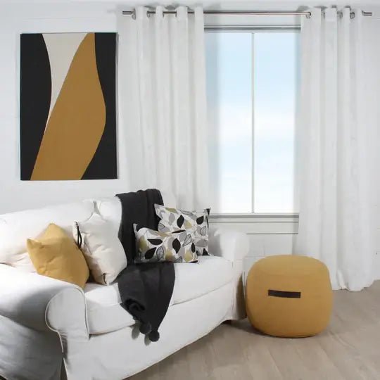 Rideau VIVA ( Blanc cassé ) rideau ,disponible chez Literie-Déco et moi