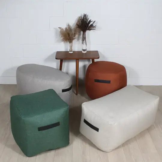 FAIT AU QUÉBEC-  POUFS