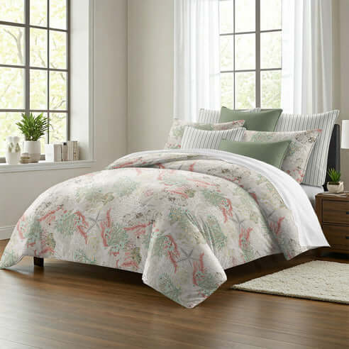 FAIT AU CANADA- Ensemble de literie SOUS L'OCÉAN CORAIL - Par Colcha Linens Douillette, Couvre-lit, Housse de couette  ,disponible chez Literie-Déco et moi 