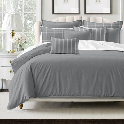 FAIT AU CANADA- Modèle SHAY GRIS UNI - Par Colcha Linens Douillette, Couvre-lit, Housse de couette  ,disponible chez Literie-Déco et moi 