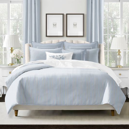 FAIT AU CANADA- Modèle RUBEN ( Bleu ) - Par Colcha Linens Douillette, Couvre-lit, Housse de couette  ,disponible chez Literie-Déco et moi 