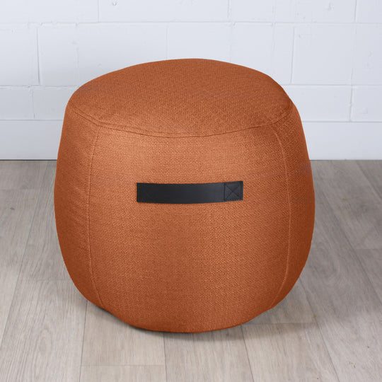 FAIT AU QUÉBEC- Pouf rond BILLY ( 17 teintes disponibles ) coussins  ,disponible chez Literie-Déco et moi 