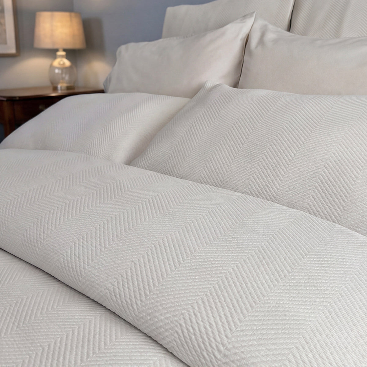( Fait au Canada ) Housse de couette en coton Chevrons ( 3 teintes disponibles )