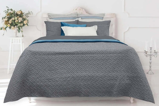 Courtepointe piquée PROMESSE ( RÉVERSIBLE ) - Literie - Déco et moi