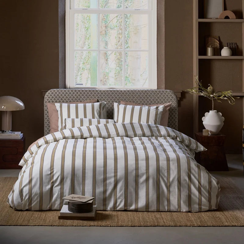 Ensemble housse de couette ivoire à rayures tan et bourgogne Dune - Par Brunelli (Livraison AUTOMNE 2026) (Copie)