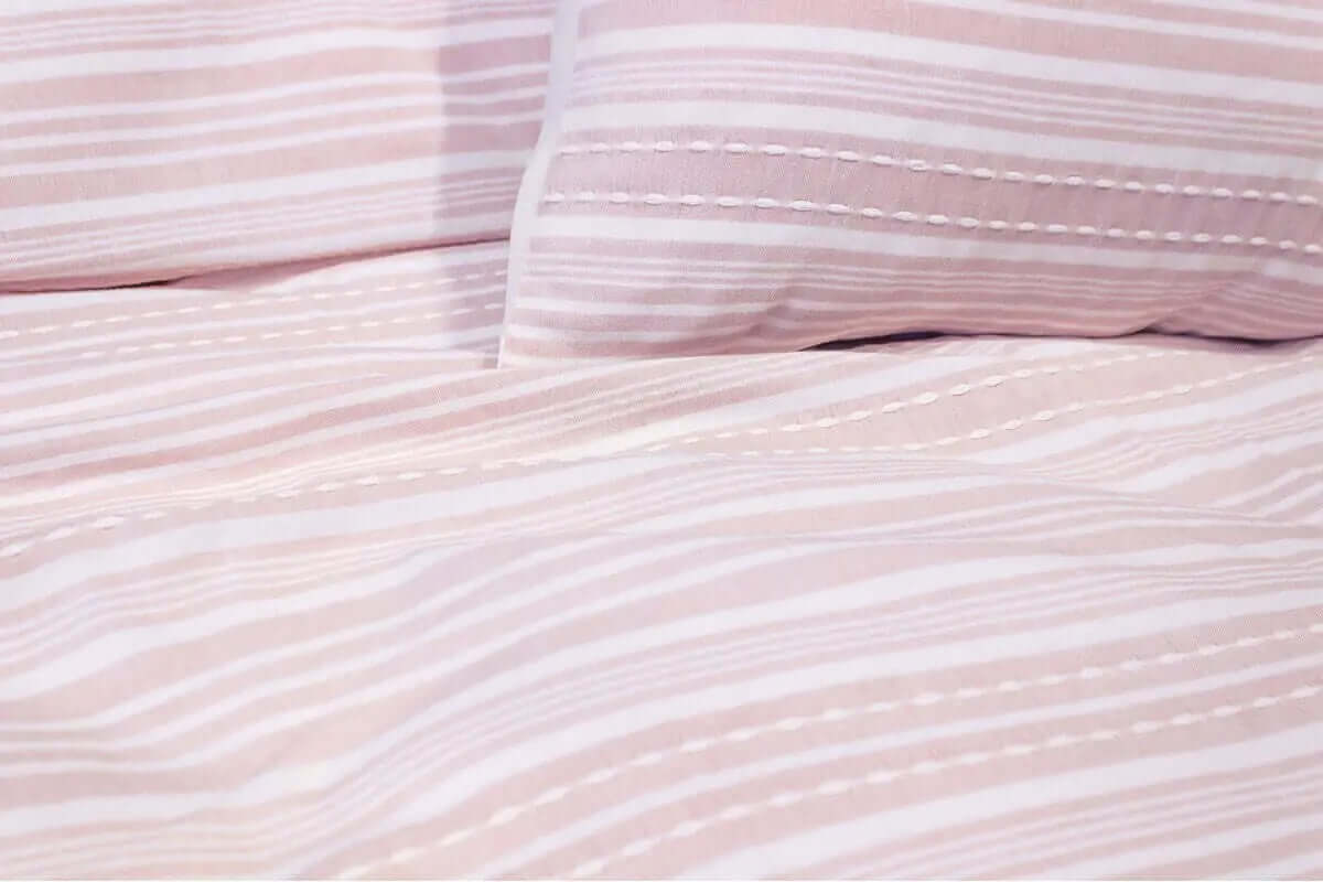 Ensemble de housse de couette YURA ( Ivoire et rose ) - Premium Housse de couette from rjs trading - Just $34.99! Shop now at Literie-Déco et moi 