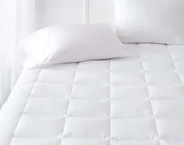 (Fait au Canada)Couette CONFORT PLUS ( 4 saisons )- Collection Literie-Déco et Moi - Premium Couettes from LITERIE & DÉCO ET MOI - Just $169.95! Shop now at Literie-Déco et moi 