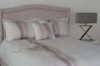 (Fait au Québec) Housse de couette MIA ( Ensemble 4 pièces ) - Literie - Déco et moi