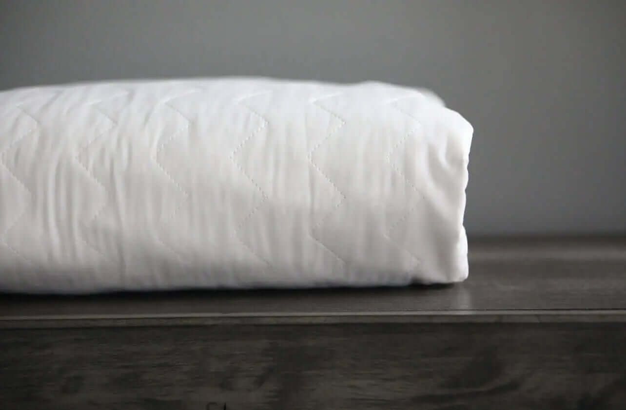 ( Fait au Québec)  Protège-matelas matelassé 100% NATUREL ÉCOLOGIQUE ( avec élastique tout autour ) - Premium Protège-matelas from Zénima - Just $99.95! Shop now at Literie-Déco et moi 