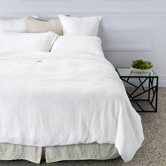 Housse de couette en lin blanc LINEN- Par Brunelli Housse de couette  ,disponible chez Literie-Déco et moi 