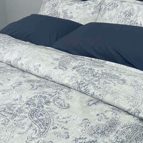 ( Fait au Canada ) Ensemble de housse de couette VINTAGE PAISLEY - Par Cuddle Down - Premium Housse de couette from Cuddle Down - Just $359.95! Shop now at Literie-Déco et moi 