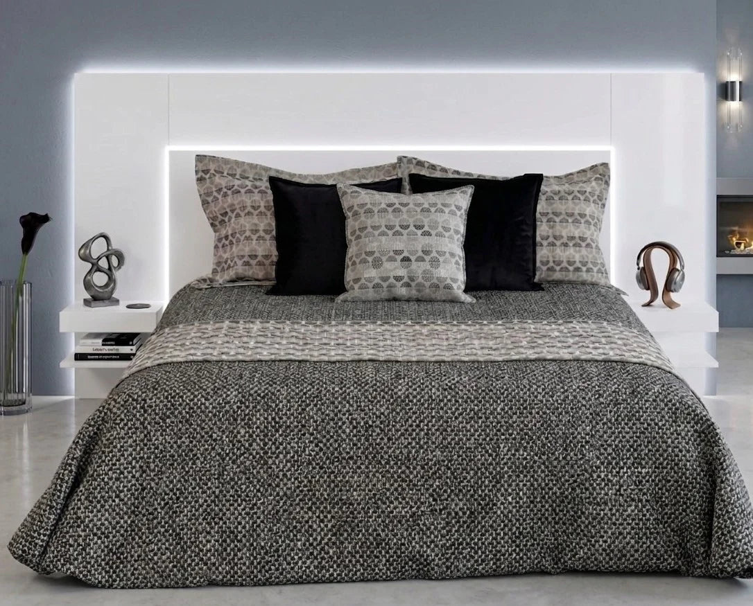 FAIT AU QUÉBEC - Couvre-lit MAXIMA réversible ( Gris ) - Couvre-lit CHÉNÉ - Literie-Déco et moi 