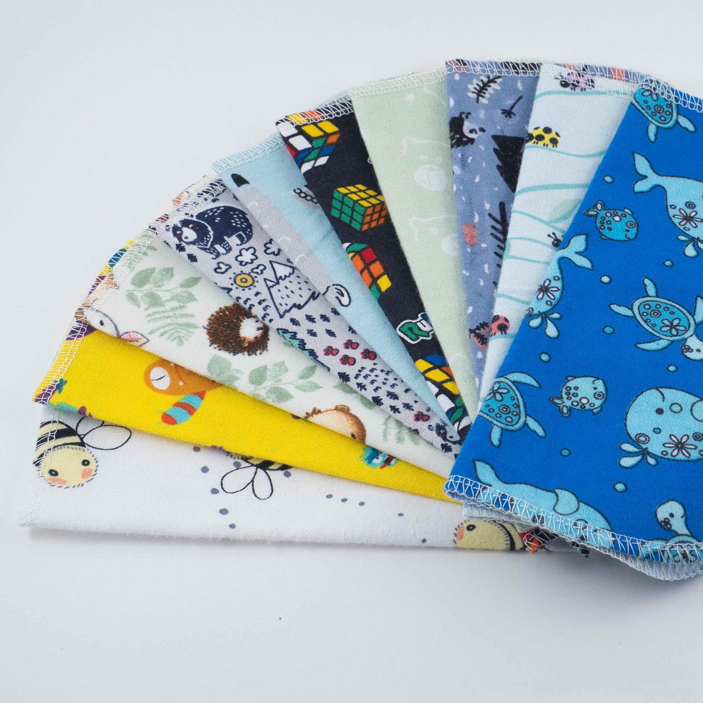 Serviettes en tissu pour enfants Linge de beauté  ,disponible chez Literie-Déco et moi 