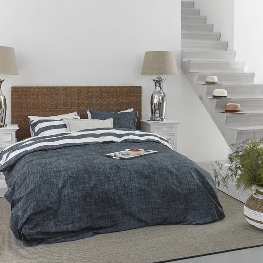 Ensemble housse de couette réversible marine Lindy Par Brunelli (Livraison AUTOMNE 2026)