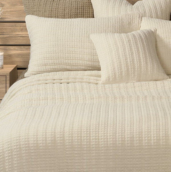 Courtepointe crème en coton gaufré Spirit- Par Brunelli