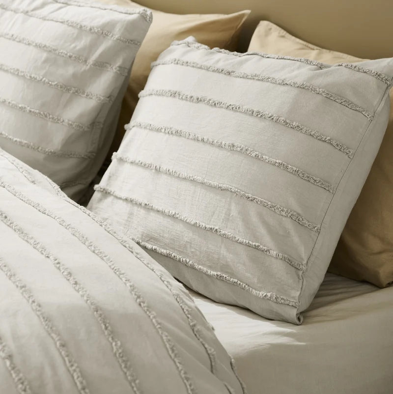 Ensemble housse de couette texturée Tufted- Par Brunelli (Livraison AUTOMNE 2026) - Housse de couette Brunelli - Literie-Déco et moi 