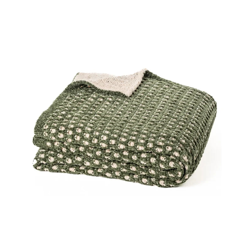 Jeté en chenille vert Augustine( 50'' x 60'')  - par Brunelli (Livraison AUTOMNE 2026) - Jeté Brunelli - Literie-Déco et moi 
