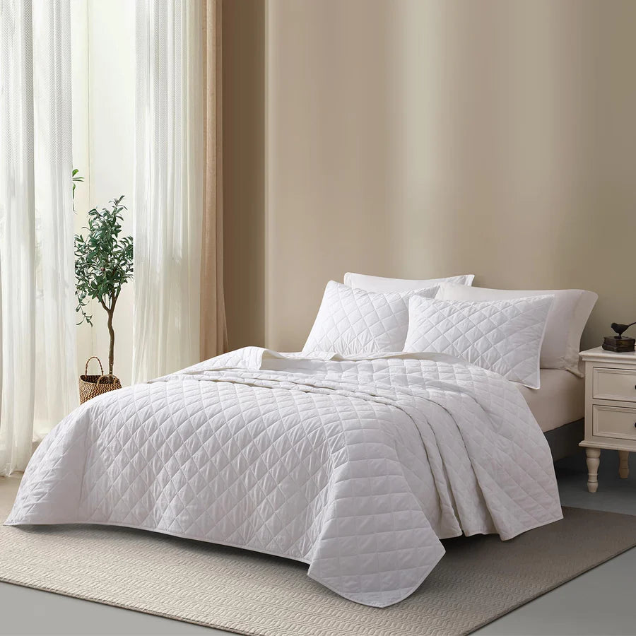 Ensemble courtepointe motifs feuilles Aurora Jacquard ( Blanc ) - Courtepointe NS - Literie-Déco et moi 