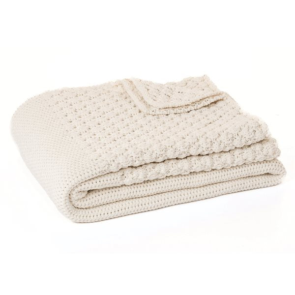 Jeté en tricot BASKET ( Ivoire ) - par Brunelli ( livraison printemps 2025 ) Jeté  ,disponible chez Literie-Déco et moi 