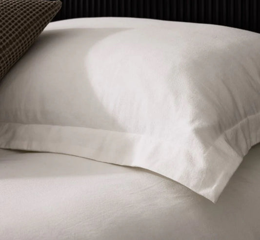 ( FAIT AU QUÉBEC)- Ensemble housse de couette EFFET LIN ( Blanco ) Housse de couette  ,disponible chez Literie-Déco et moi 