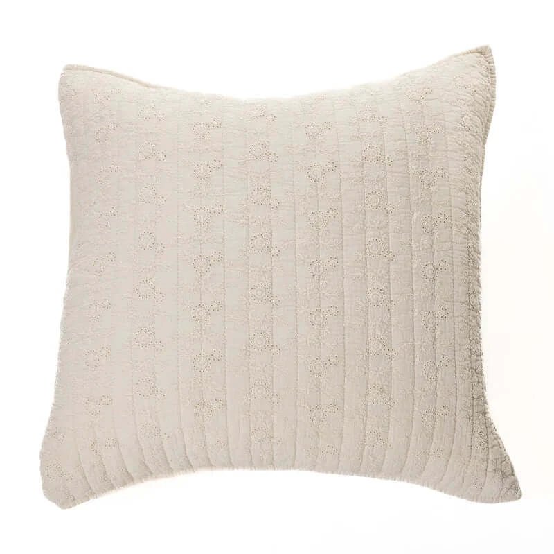 Cache coussin décoratif naturel Estelle( 18'' X 18'')- Par Brunelli Cache coussin  ,disponible chez Literie-Déco et moi 