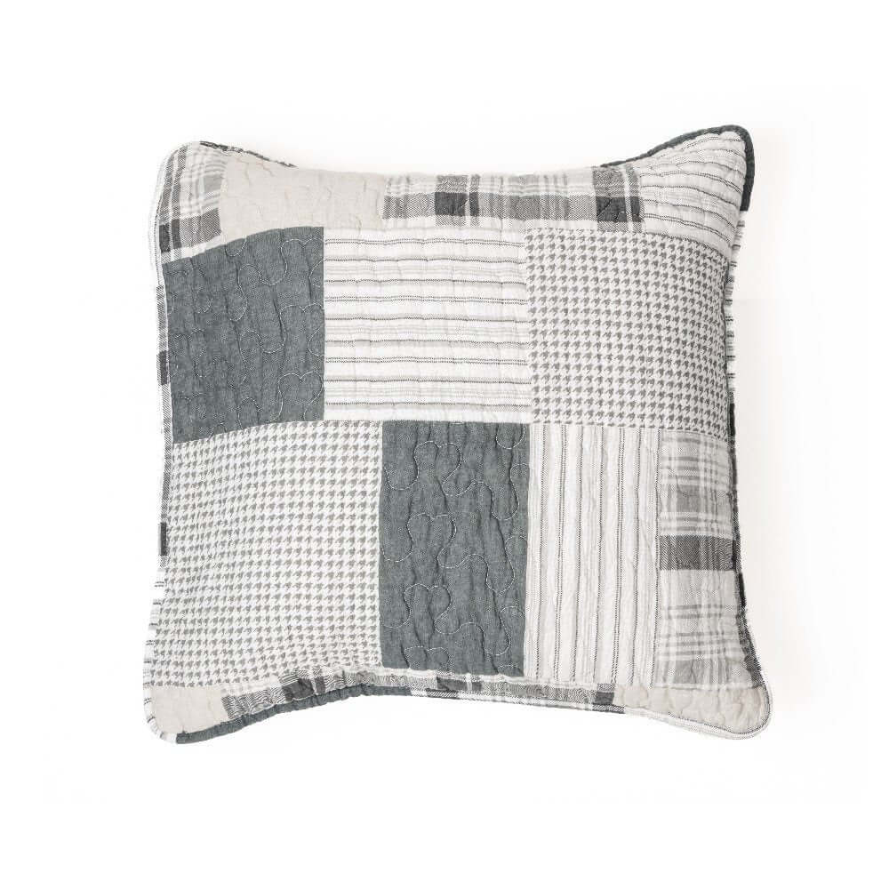 Cache - coussin LÉON ( 18'' X 18'') - Par Brunelli - Literie - Déco et moi