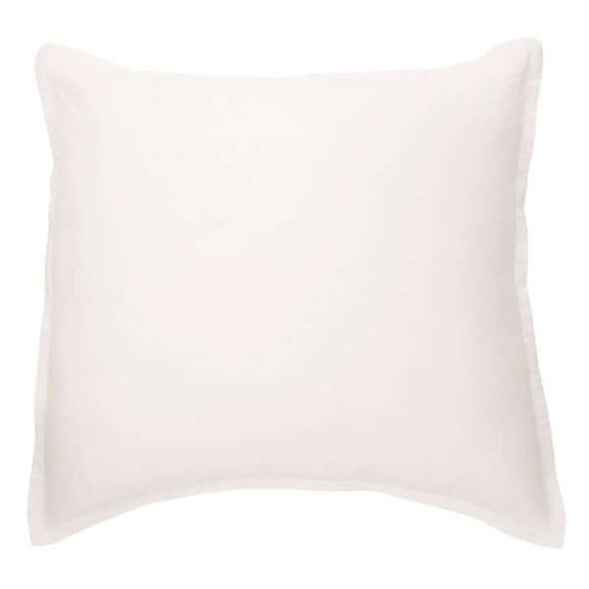 Cache oreiller européen en lin blanc LINEN (25'' X 25'') - Par Brunelli Cache oreillers  ,disponible chez Literie-Déco et moi 