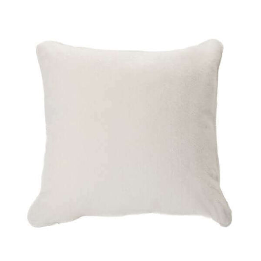 Oreiller européen en fausse fourrure crème POLUX  26'' X 26''  Par Brunelli coussins  ,disponible chez Literie-Déco et moi 