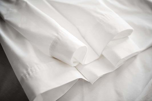 Collection Hôtel-Prestige -Ensemble draps coton-poly (250 fils) Draps  ,disponible chez Literie-Déco et moi 