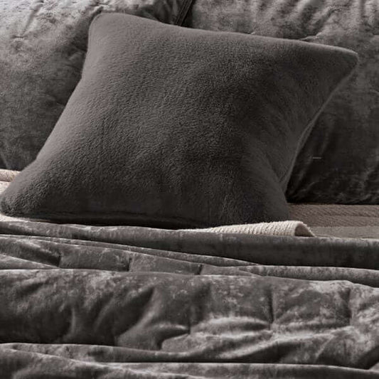 Courtepointe en velours gris LOUNGE- Par Brunelli - Courtepointe Brunelli - Literie-Déco et moi 
