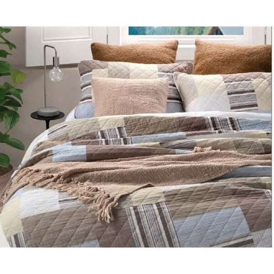 Courtepointe imprimée patchwork Teriyaki - Par Brunelli Courtepointe  ,disponible chez Literie-Déco et moi 