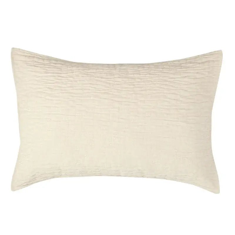 Courtepointe texturée crème Barbara- Par Brunelli ( livraison automne 2025 ) Courtepointe  ,disponible chez Literie-Déco et moi 