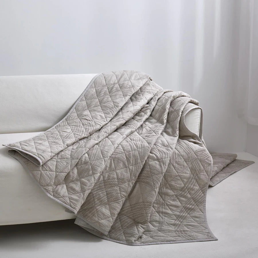 Ensemble courtepointe motifs feuilles Aurora Jacquard ( Taupe ) - Courtepointe NS - Literie-Déco et moi 