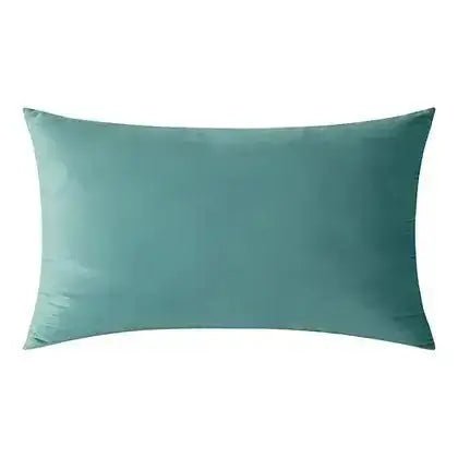 Coussin aqua VELVET  ( 12'' X 20'') ou ( 18'' X 18'') - coussins Livia - Literie-Déco et moi 