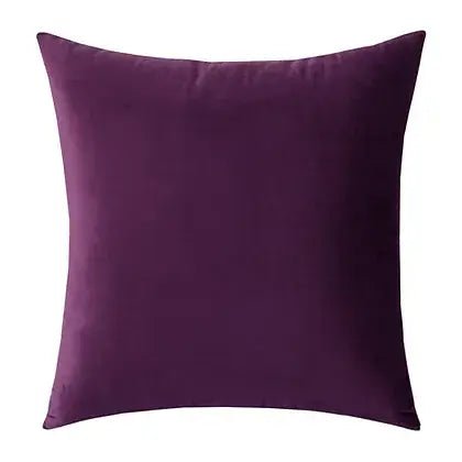 Coussin mauve VELVET  ( 12'' X 20'') ou ( 18'' X 18'') coussins  ,disponible chez Literie-Déco et moi 