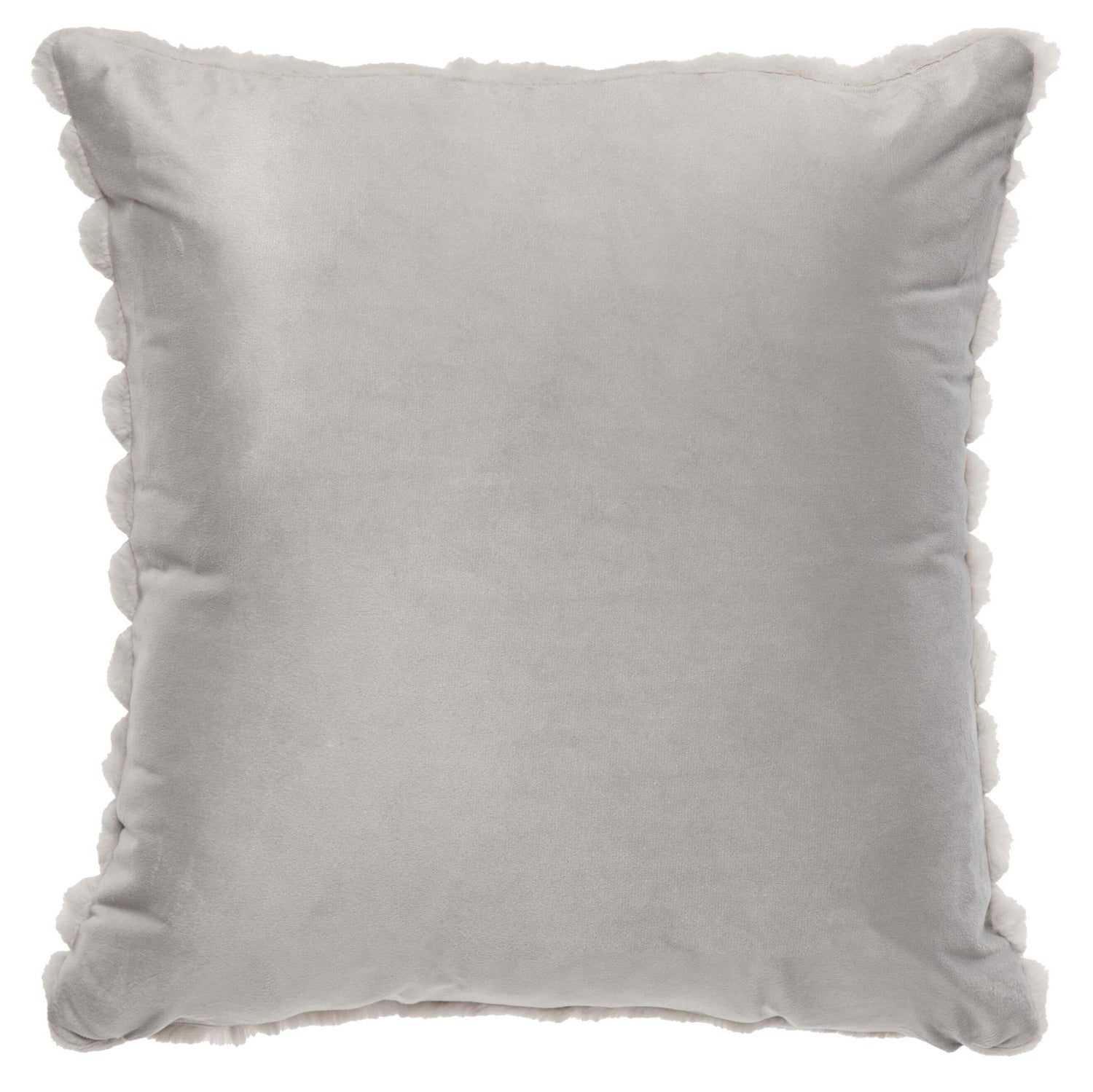 Coussin Raya ( Gris Argent )  ( 18''x 18'') coussins  ,disponible chez Literie-Déco et moi 