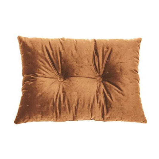 Coussin rectangulaire en velours brun RIAD- Par Brunelli coussins  ,disponible chez Literie-Déco et moi 