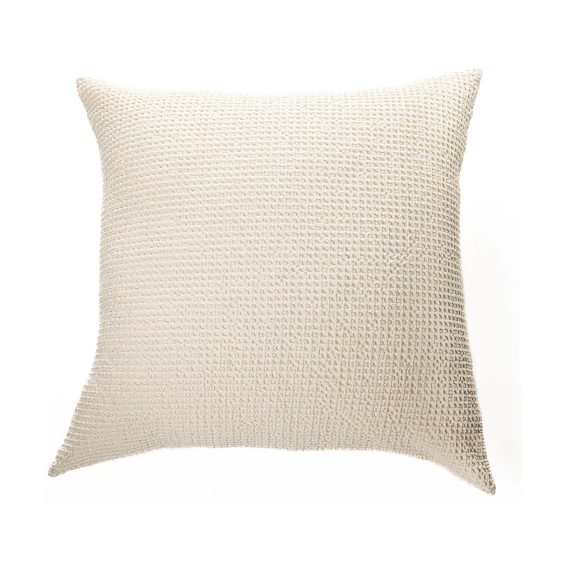  Coussin en coton gaufré crème Creamy (18'' x 18'')- Par Brunelli( Livraison printemps 2026) de Brunelli – PRODUIT  de qualité chez Literie & Déco et Moi